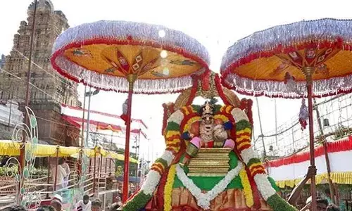 ఒంటిమిట్టలో  కోదండరామస్వామి బ్రహ్మోత్సవాలు.. ఆ రూపంలో దర్శనమిచ్చిన రామయ్య
