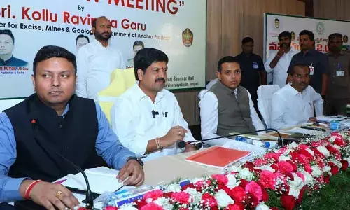Kollu Raveendra: ప్రభుత్వ ఆదాయం, ప్రజల ఆరోగ్యం.. గత ప్రభుత్వంలో రెండూ నాశనం