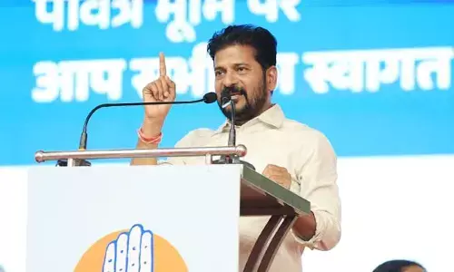 కాంగ్రెస్ అగ్రనేతల సమక్షంలో రెచ్చిపోయిన CM రేవంత్.. ప్రధాని మోడీపై ఘాటు వ్యాఖ్యలు