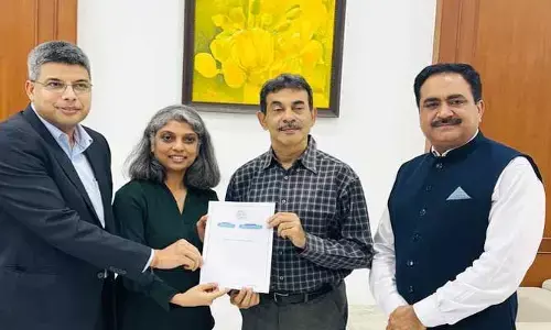 తెలంగాణ మహిళలకు శుభవార్త.. ఆ కంపెనీతో సర్కార్ కీలక ఒప్పందం