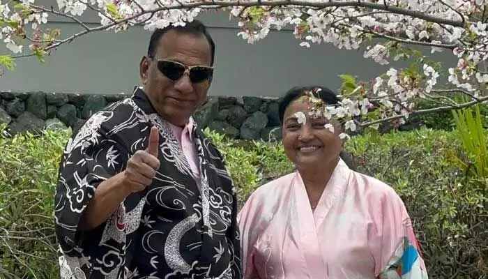 మాజీ మంత్రి మల్లారెడ్డి న్యూ లుక్.. డీజే టిల్లును మించిన స్టైల్ మాజీ మంత్రి మల్లారెడ్డి న్యూ లుక్.. డీజే టిల్లును మించిన స్టైల్