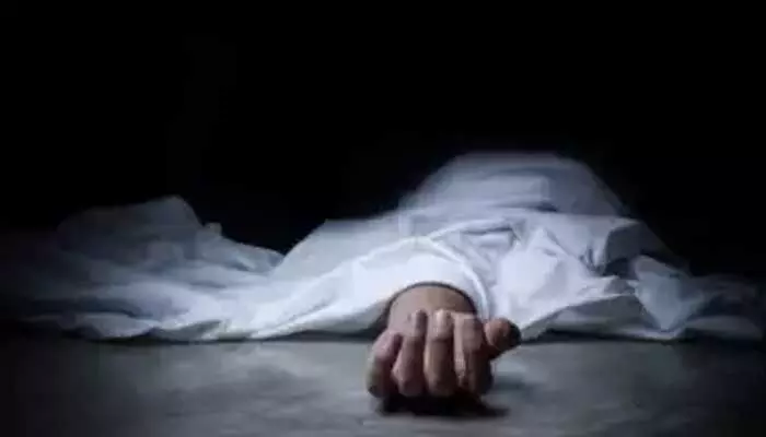 రూ. 400 కోసం మహిళకు కల్లు తాగించి హత్య.. వెలుగులోకి దారుణ విషయాలు రూ. 400 కోసం మహిళకు కల్లు తాగించి హత్య.. వెలుగులోకి దారుణ విషయాలు