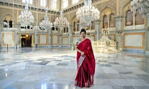 Smita Sabharwal: చౌమొహల్లా ప్యాలెస్ ఒక మణిహారం! స్మితా సబర్వాల్ ఆసక్తికర ట్వీట్