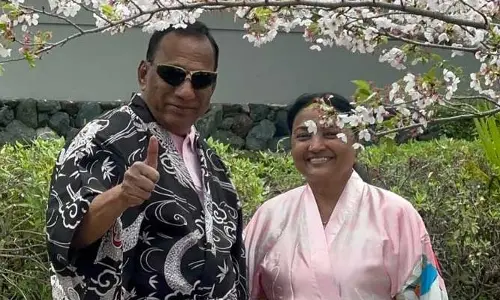 మాజీ మంత్రి మల్లారెడ్డి న్యూ లుక్.. డీజే టిల్లును మించిన స్టైల్