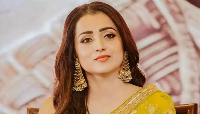 మిస్సింగ్ యూ అంటూ ఇంట్రెస్టింగ్ ఫొటో షేర్ చేసిన ప్రభాస్ బ్యూటీ.. వైరల్ అవుతున్న పోస్ట్ మిస్సింగ్ యూ అంటూ ఇంట్రెస్టింగ్ ఫొటో షేర్ చేసిన ప్రభాస్ బ్యూటీ.. వైరల్ అవుతున్న పోస్ట్