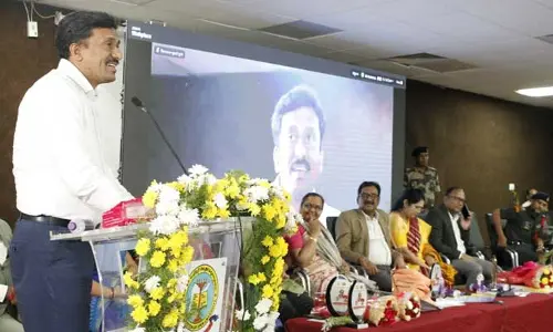 TG: ఆ యూనివర్సిటీ మా జీవితాన్నే మార్చేసింది.. కన్నీటి పర్యంతమైన ప్రముఖులు