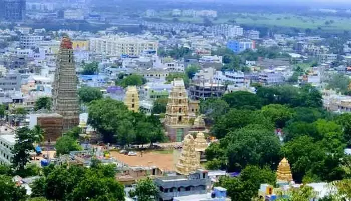 మంగళగిరికి మహర్దశ.. మంత్రి ప్రకటించిన వరాలివే..! మంగళగిరికి మహర్దశ.. మంత్రి ప్రకటించిన వరాలివే..!