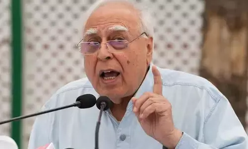 Kapil Sibal: బీజేపీ ప్రభుత్వానిది నియంతృత్వ ధోరణి: కపిల్ సిబల్