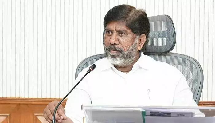 Bhatti: నాడు పీవీని ఇబ్బందిపెట్టినట్లే నేడు మమ్మల్నీ ఇబ్బందిపెట్టే కుట్ర: భట్టి విక్రమార్క Bhatti: నాడు పీవీని ఇబ్బందిపెట్టినట్లే నేడు మమ్మల్నీ ఇబ్బందిపెట్టే కుట్ర: భట్టి విక్రమార్క