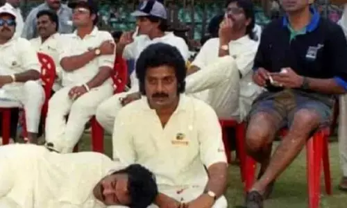 రేర్ పిక్.. నాగార్జున స్మోకింగ్ స్టైల్.. నెట్టింట హల్‌చల్ చేస్తున్న ఫొటో