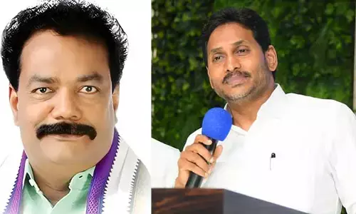 విశాఖలో వైసీపీకి బిగ్ షాక్.. కీలక నేత రాజీనామా