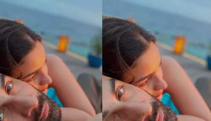 Alia Bhatt: ‘ఎల్లప్పుడూ ఇంట్లోనే సంతోషం3’ అంటూ క్యూట్ ఫొటో పంచుకున్న అలియా భట్ Alia Bhatt: ‘ఎల్లప్పుడూ ఇంట్లోనే సంతోషం3’ అంటూ క్యూట్ ఫొటో పంచుకున్న అలియా భట్