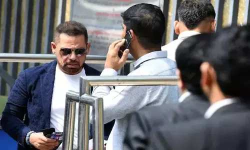 Robert Vadra: ఈడీ విచారణకు రాబర్ట్ వాద్రా.. ఆరు గంటల పాటు ప్రశ్నించిన దర్యాప్తు సంస్థ