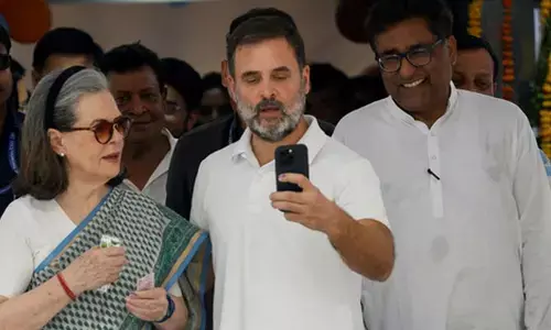 National herald: సోనియా, రాహుల్‌ గాంధీలపై ఈడీ చార్జిషీట్..     కాంగ్రెస్ తీవ్ర ఆగ్రహం