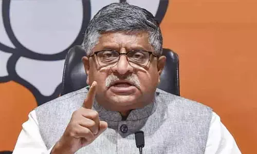 ఛార్జిషీటు అంశంపై కాంగ్రెస్ నిరసనలు.. బీజేపీ నేత రవిశంకర్ ప్రసాద్ కౌంటర్