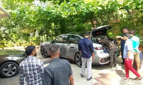 సూరానా గ్రూప్‌ చైర్మన్‌ ఇంట్లో ఈడీ సోదాలు.. ఏం దొరికాయో తెలుసా..?