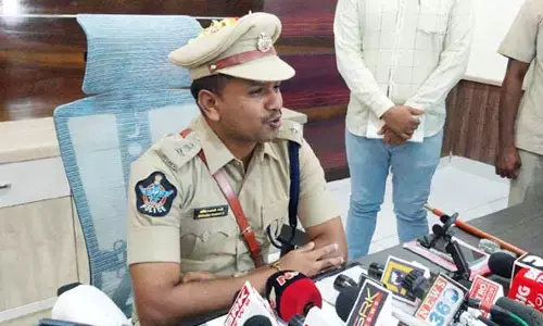 ప‌వ‌న్ కుమారుడిపై అనుచిత పోస్టులు... అల్లు అర్జున్ అభిమాని అరెస్ట్!