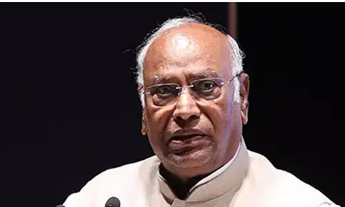 Kharge: పాపాలను కప్పిపుచ్చుకోడానికే బీజేపీ ప్రయత్నం.. కాంగ్రెస్ చీఫ్ ఖర్గే విమర్శలు