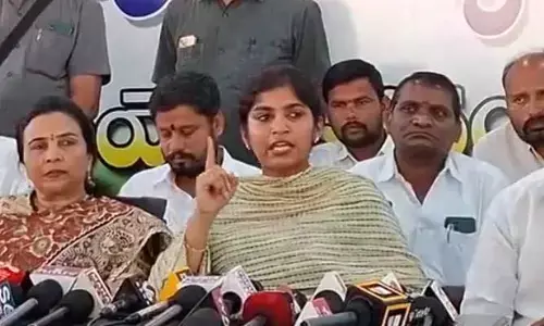 సాఫ్ట్‌గా ఉందని త‌క్కువ అంచ‌నా వేయ‌కండి...ఎమ్మెల్యే య‌శ‌స్విని రెడ్డి ఫైర్!