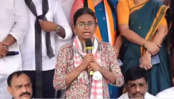 సామాజిక న్యాయాన్ని విశ్వసించిన మహా నేత వైఎస్ఆర్ సామాజిక న్యాయాన్ని విశ్వసించిన మహా నేత వైఎస్ఆర్