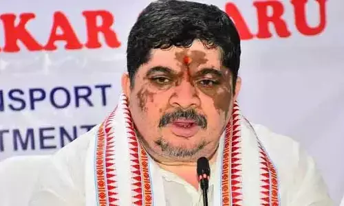 రాజకీయంగా ఎదుర్కోలేకే ఈ పనులు.. బీజేపీపై పొన్నం హాట్ కామెంట్స్