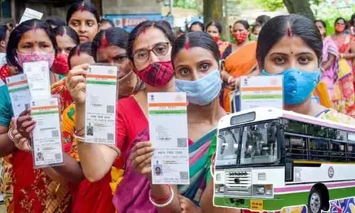 ఆధార్‌లో ‘తెలంగాణ రాష్ట్రం’ రచ్చ.. ఆర్టీసీ బస్సుల్లో ప్రతి మహిళ నోట ఇదే మాట!