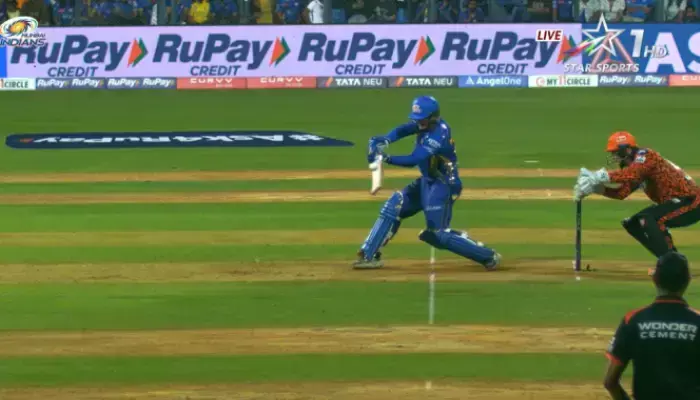 SRH కొంప ముంచిన క్లాసెన్...ముంబై బతికి బయటపడింది !