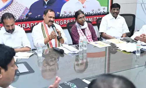 Congress: పార్టీ లైన్ దాటితే చర్యలు తప్పవు.. మహేశ్ కుమార్ గౌడ్ వార్నింగ్