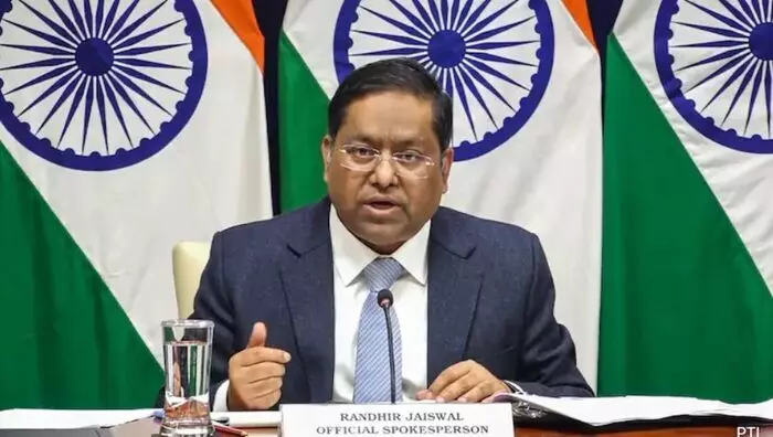 మెరిట్ ఆధారంగా స్టూడెంట్ వీసాలు ఇవ్వాలి.. యూఎస్కు భారత్ డిమాండ్ మెరిట్ ఆధారంగా స్టూడెంట్ వీసాలు ఇవ్వాలి.. యూఎస్కు భారత్ డిమాండ్