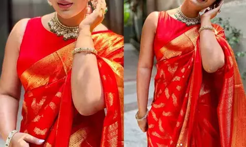 అచ్చ తెలుగు అమ్మాయిల రెడీ అయిన బాలయ్య బ్యూటీ.. క్రేజీ ఉన్నావంటూ నెటిజన్ల కామెంట్స్