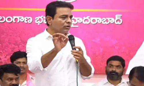 KTR: తుఫానులా తిరిగి అధికారంలోకి  వస్తాం.. కేటీఆర్ కీలక వ్యాఖ్యలు