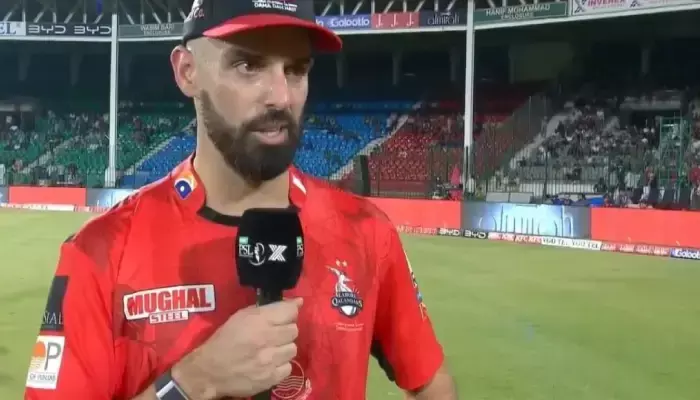 PSL లో డారిల్ మిచెల్ కు బిగ్ షాక్... 1.2 కోట్ల వస్తువులు చోరీ !