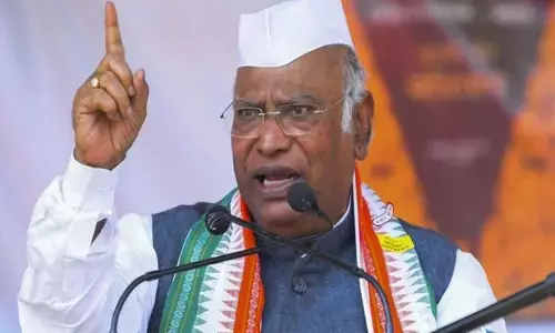 Congress: రాజకీయాల్లో నితీష్‌ది కుర్చీలాటా, బీజేపీతో పొత్తు అవకాశవాదం: మల్లికార్జున్ ఖర్గే