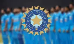 టీంఇండియా స్టార్ క్రికెటర్ కు బిగ్ షాక్.. 2027 వరల్డ్ కప్ నుంచి ఔట్! టీంఇండియా స్టార్ క్రికెటర్ కు బిగ్ షాక్.. 2027 వరల్డ్ కప్ నుంచి ఔట్!