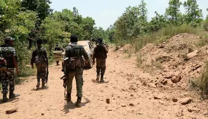 Encounter: మరో భీకర ఎన్కౌంటర్.. 8 మంది మావోయిస్టులు మృతి Encounter: మరో భీకర ఎన్కౌంటర్.. 8 మంది మావోయిస్టులు మృతి