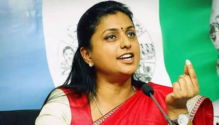 RK Roja: ఆంజనేయులును అక్రమంగా అరెస్ట్ చేశారు.. మాజీ మంత్రి రోజా ఫైర్ RK Roja: ఆంజనేయులును అక్రమంగా అరెస్ట్ చేశారు.. మాజీ మంత్రి రోజా ఫైర్