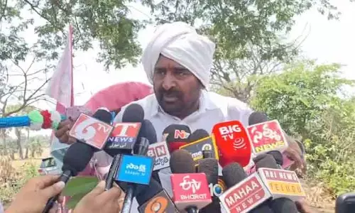 కాంగ్రెస్ ప్రభుత్వ ఇబ్బందులను తట్టుకున్నోళ్లకు ఈ ఎండలెంత..! మాజీమంత్రి హాట్ కామెంట్స్