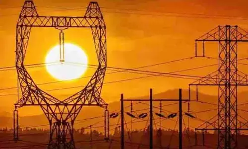 Power Demand: భారీగా తగ్గిన విద్యుత్ డిమాండ్.. 10,500 మెగావాట్లకు చేరిక