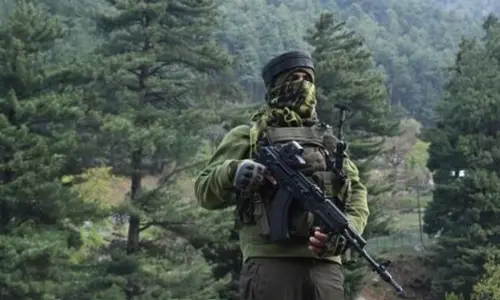 Security forces: జమ్ముకశ్మీర్ లో 56 మంది విదేశీ ఉగ్రవాదులు..!