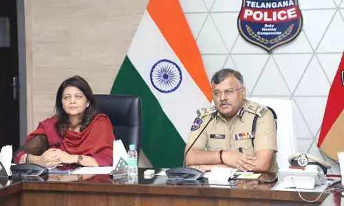 సైబర్ నేరాలను అరికట్టేందుకు  ప్రత్యేక చర్యలు: డీజీపీ