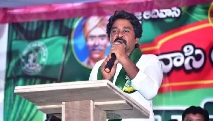 హిట్ అండ్ రన్ పై పోరాటానికి సిద్ధమవుతున్న ఆదివాసీ సేన హిట్ అండ్ రన్ పై పోరాటానికి సిద్ధమవుతున్న ఆదివాసీ సేన