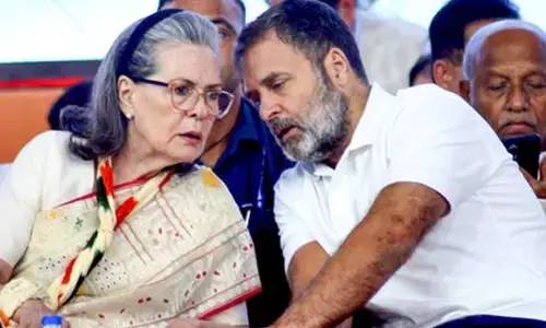 Herald Case: సోనియా, రాహుల్ గాంధీలకు నోటీసులు పంపడానికి నిరాకరించిన ఢిల్లీ కోర్టు
