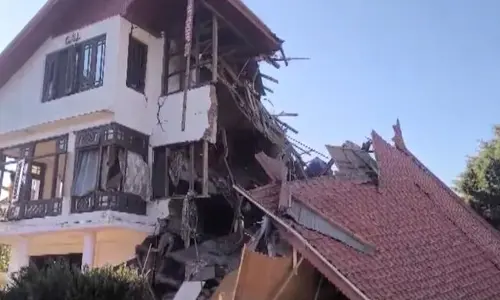 Pahalgam Attack: పెహల్గామ్ ఉగ్రదాడి తర్వాత ముష్కరుల ఇళ్ల పేల్చివేతలు