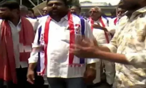 Ap: బీసీ సంక్షేమ సంఘం ర్యాలీ.. ఉద్రిక్తత