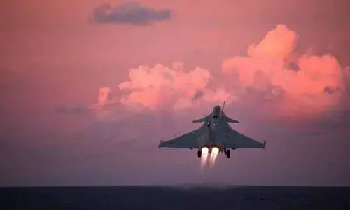 Rafale Fighter Jet Flights :హైదరాబాద్‌ కు మరో ప్రతిష్టాత్మక కంపెనీ.. రాఫెల్ యుద్ధ విమాన భాగాల యూనిట్