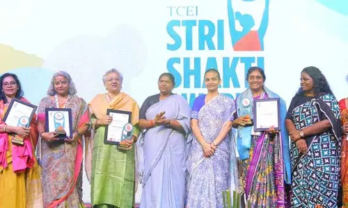 మహిళా శక్తికి తిరుగులేదు : మంత్రి సీతక్క