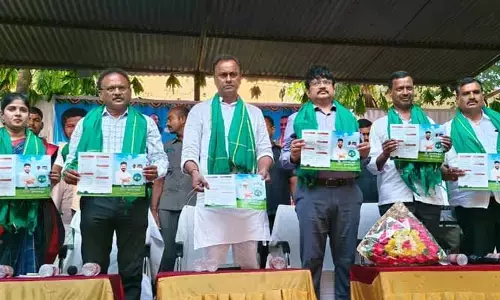 ధరణితో ప్రభుత్వ భూములు దోచుకున్నారు : ఎమ్మెల్యే కోమటిరెడ్డి