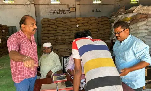 MLS పాయింట్ అధికారుల ఘరానా మోసం