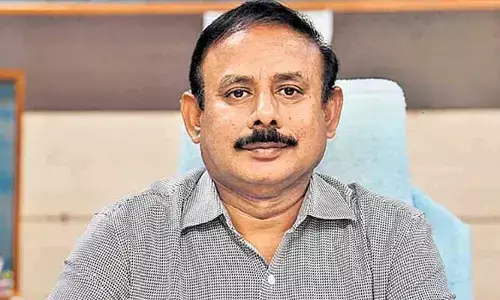 మాజీ ENC హరిరామ్ నాయక్‌పై సస్పెన్షన్ వేటు