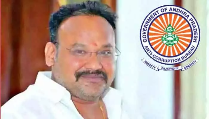ACB అధికారుల కస్టడీలో విడదల గోపీ.. విచారణ ప్రారంభం ACB అధికారుల కస్టడీలో విడదల గోపీ.. విచారణ ప్రారంభం